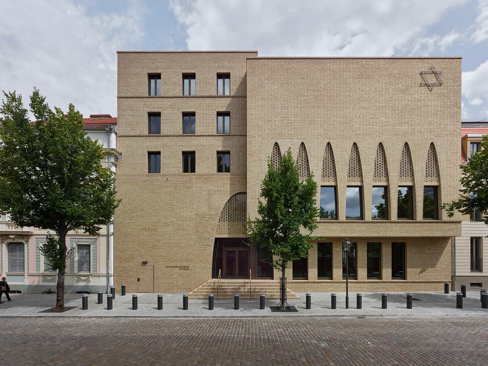 Hauptpreis Monolithische Bauweise: Verwaltungsgebäude des Unionhilfswerks Berlin von Baumschlager Eberle Architekten, Berlin