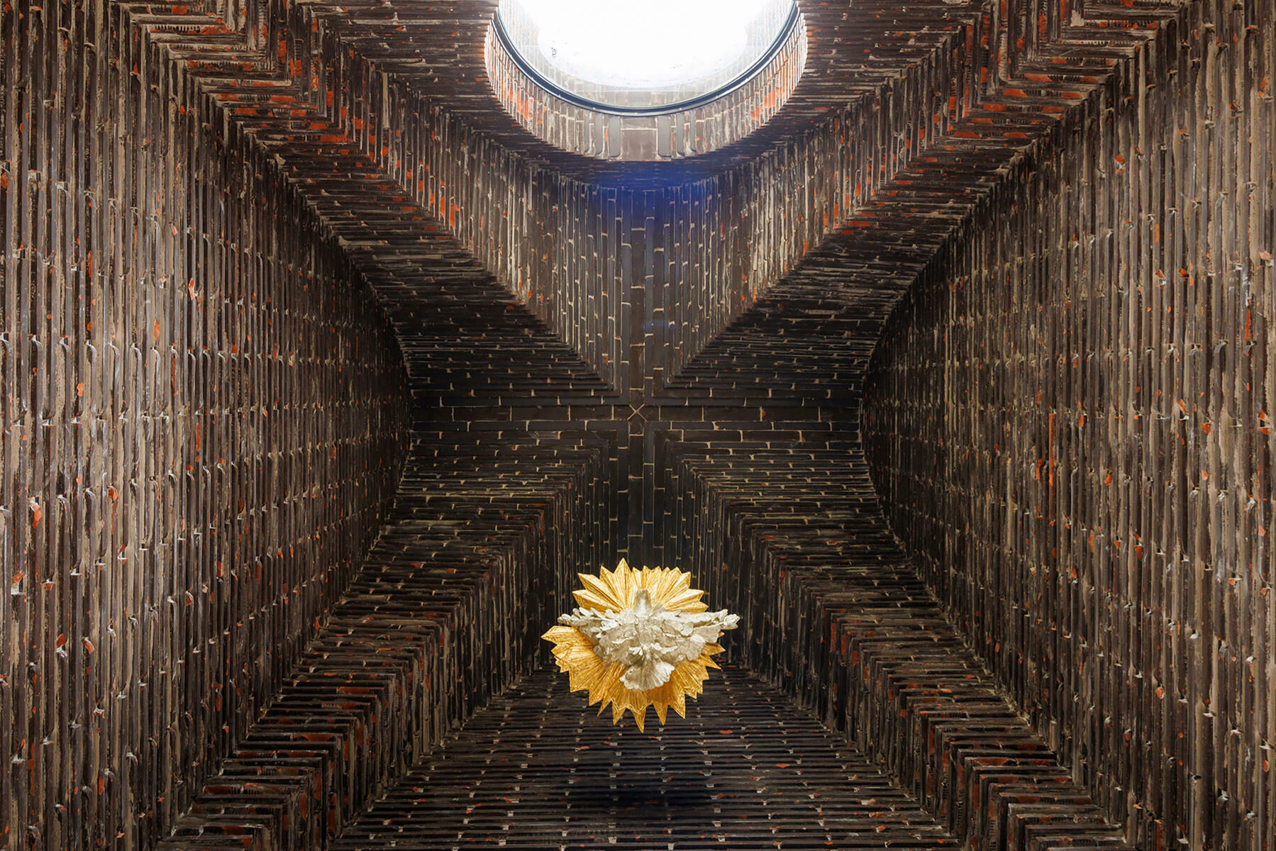 Sonderpreis Atmosphäre: Mary's Mantle Chapel auf dem Domberg zu Freising von Brückner & Brückner Architekten, Tirschenreuth und Würzburg