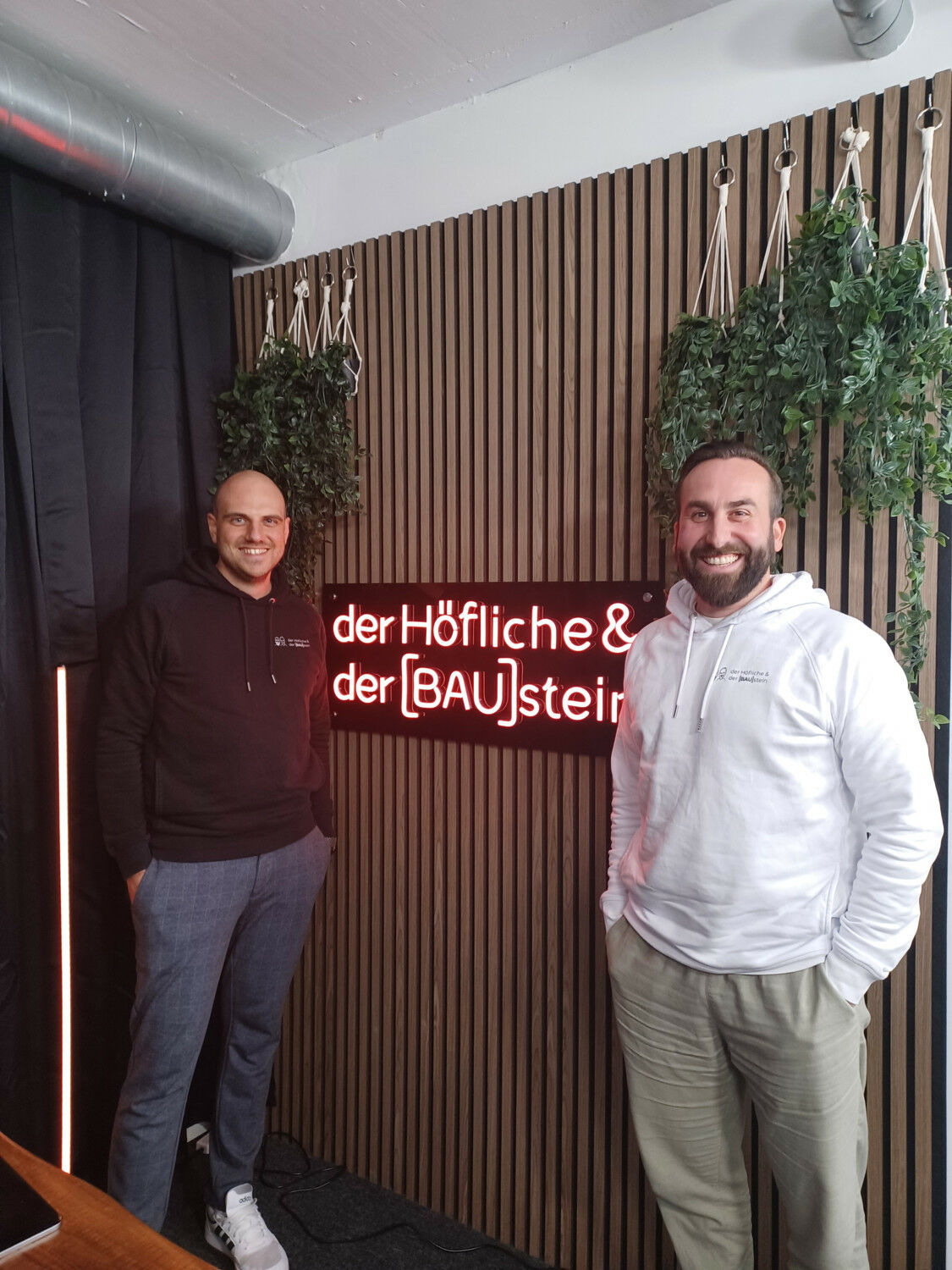 Den Podcast moderieren Fabio Gentile und Julian Stein.