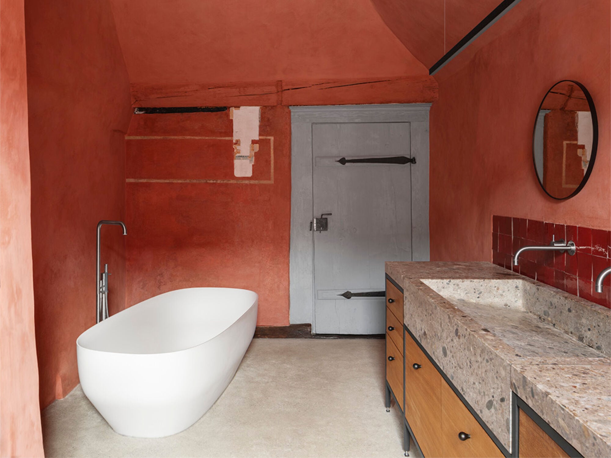 In Frickenhausen setzten die Architekt*innen Anna Kern und Sebastian Heinzelmann das Vöhlinschloss behutsam instand.