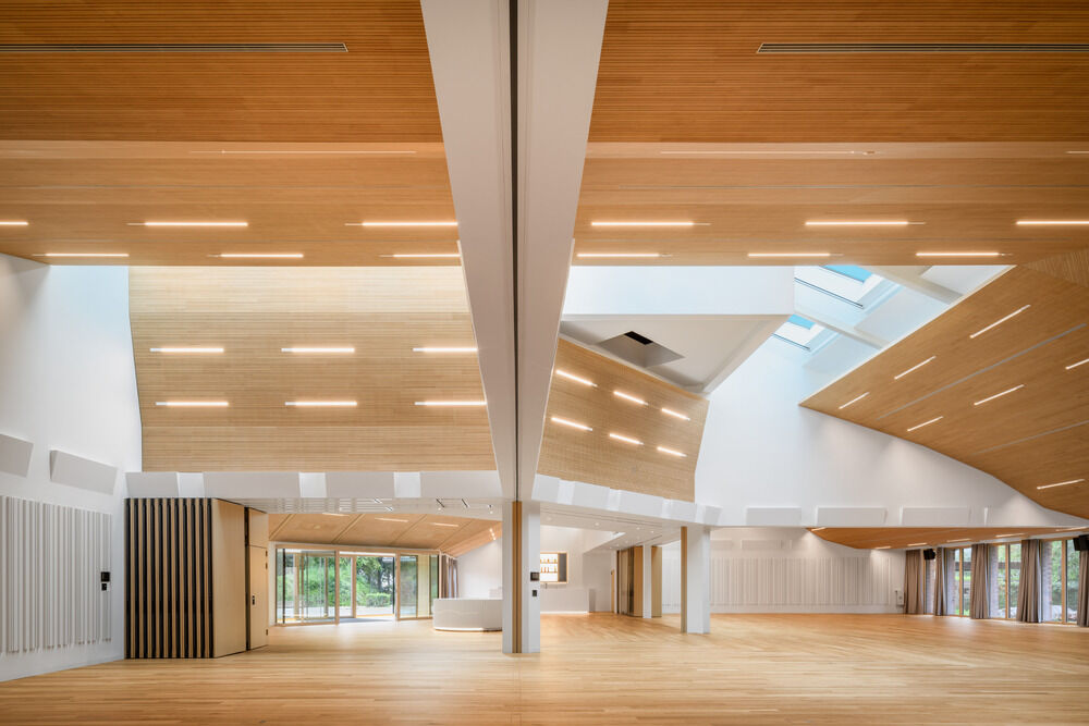 Die Sanierung und Umbauarbeiten leiteten Ian Shaw Architekten.
