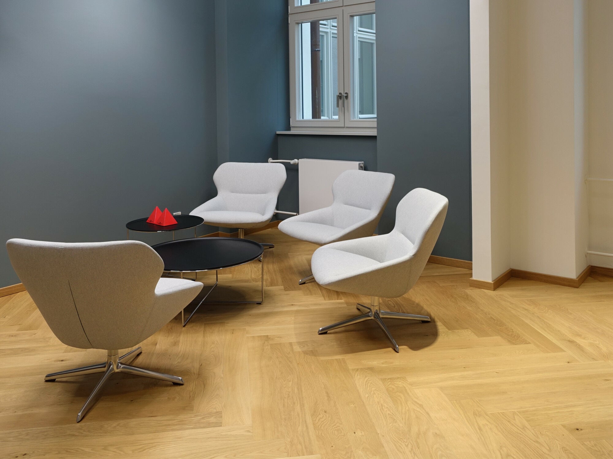 Die Gestaltungsmöglichkeiten mit Böden aus Holz sind vielfältig.