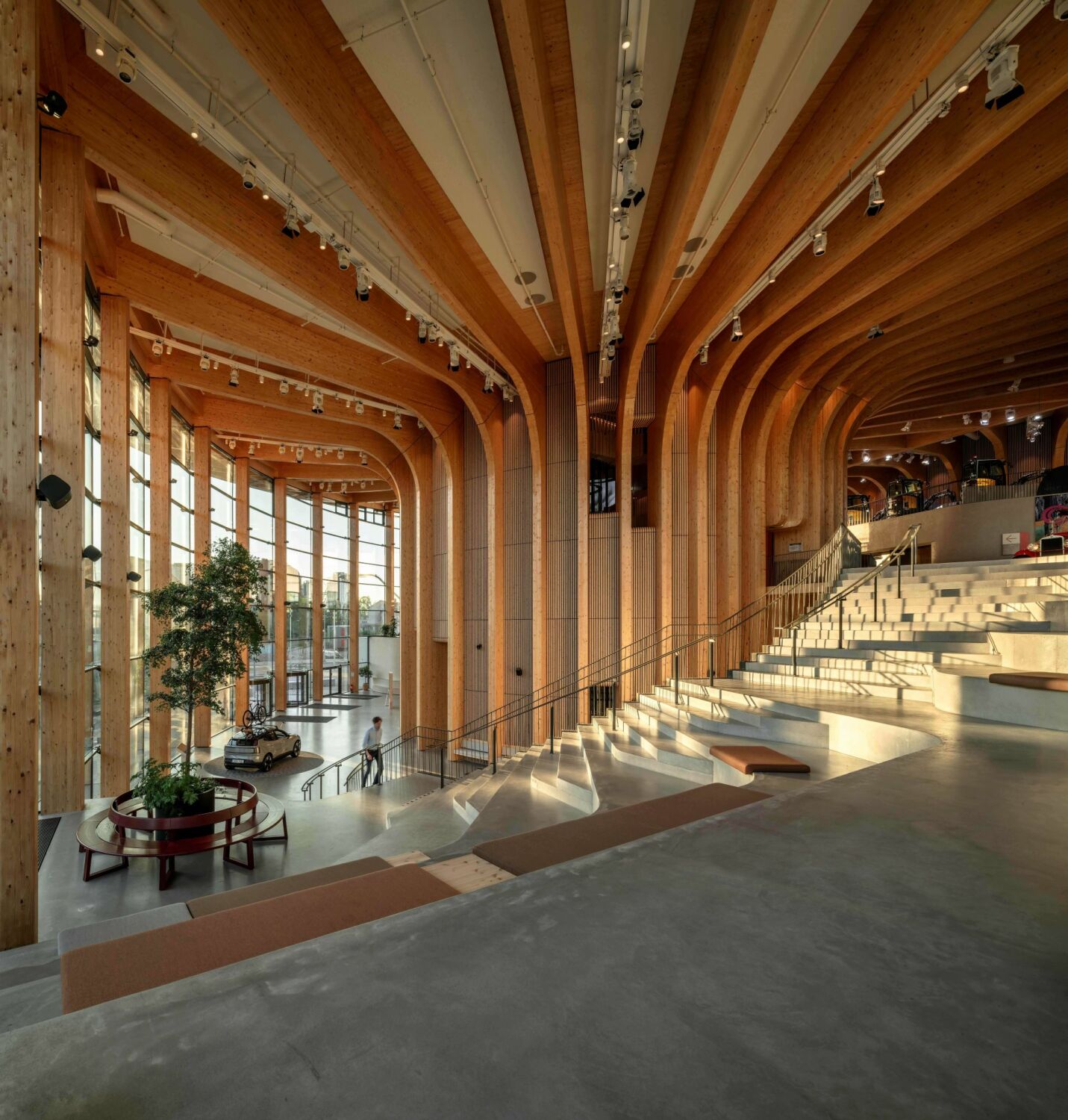Referenzprojekt: World of Volvo von Henning Larsen
