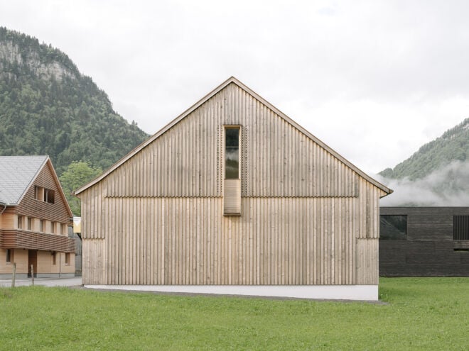 museum-bezau-holz-bauen-im-bestand-baunetz-wissen