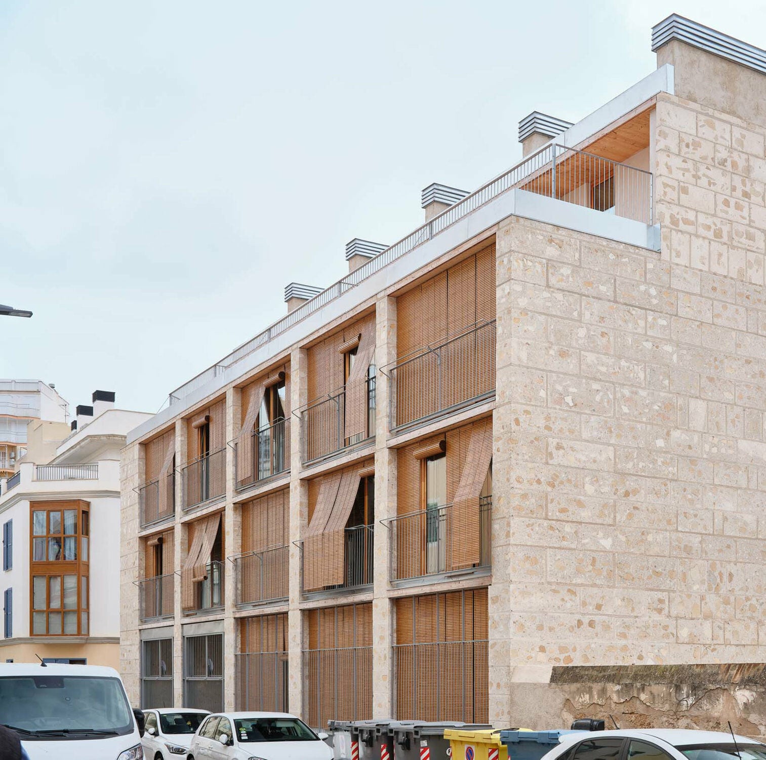 Der Neubau bietet ein Zuhause für ältere Menschen und Menschen mit Behinderung.