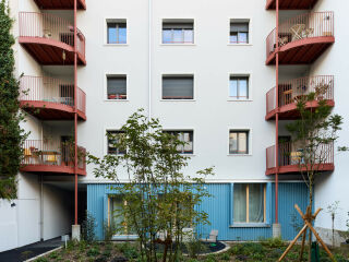 In der Sperrstraße 91 in Basel wurden zwei Häuser nach Plänen von SAG Architekten ausgebaut.