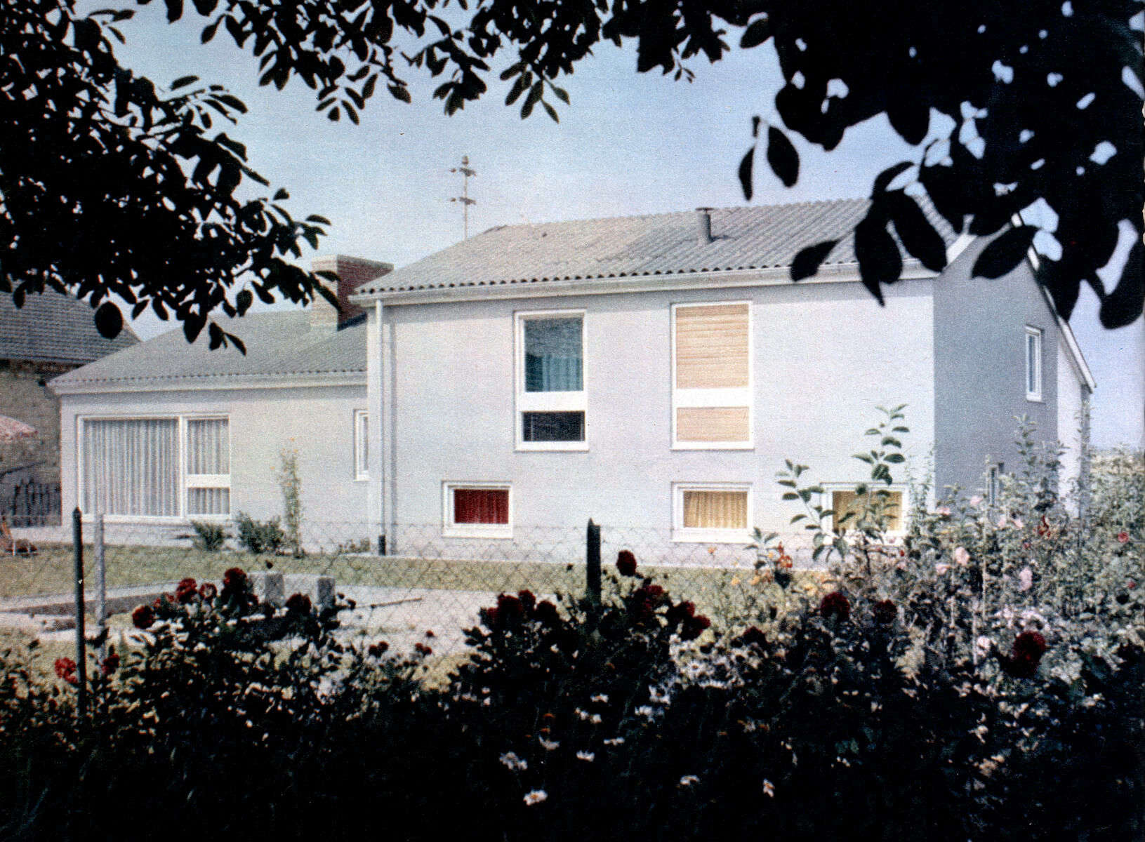 Haus D in Eggenstein (1960), Blick auf die Südfassade