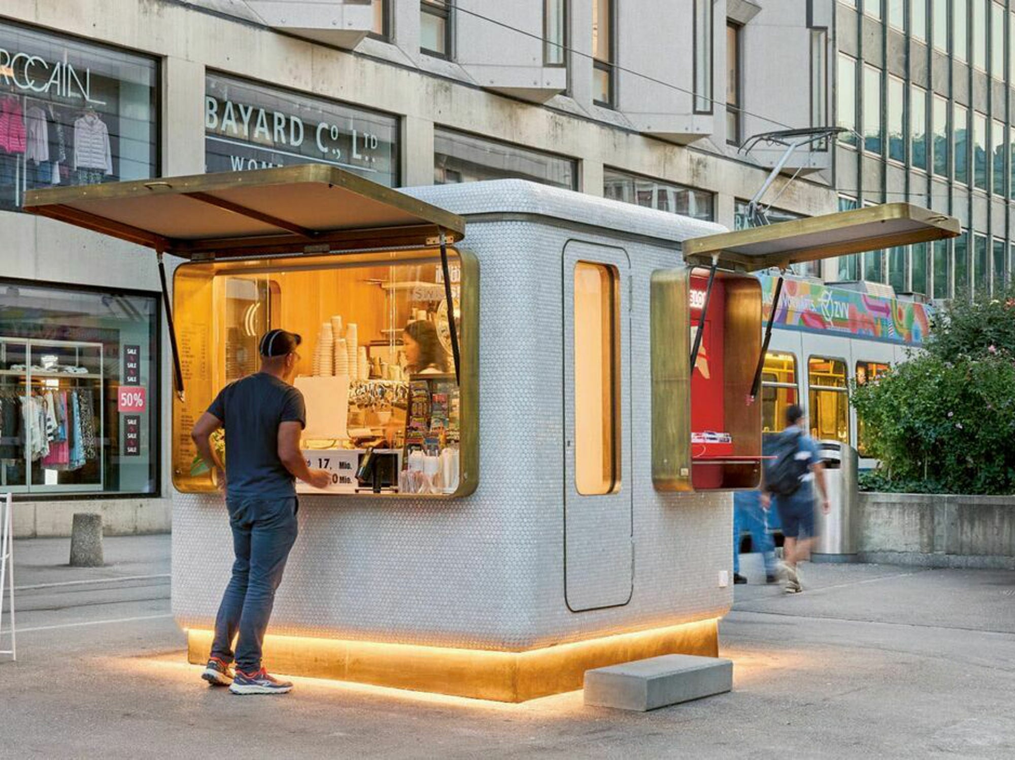 Das Büro Kistler hat einen Lottokiosk in Zürich erneuert.