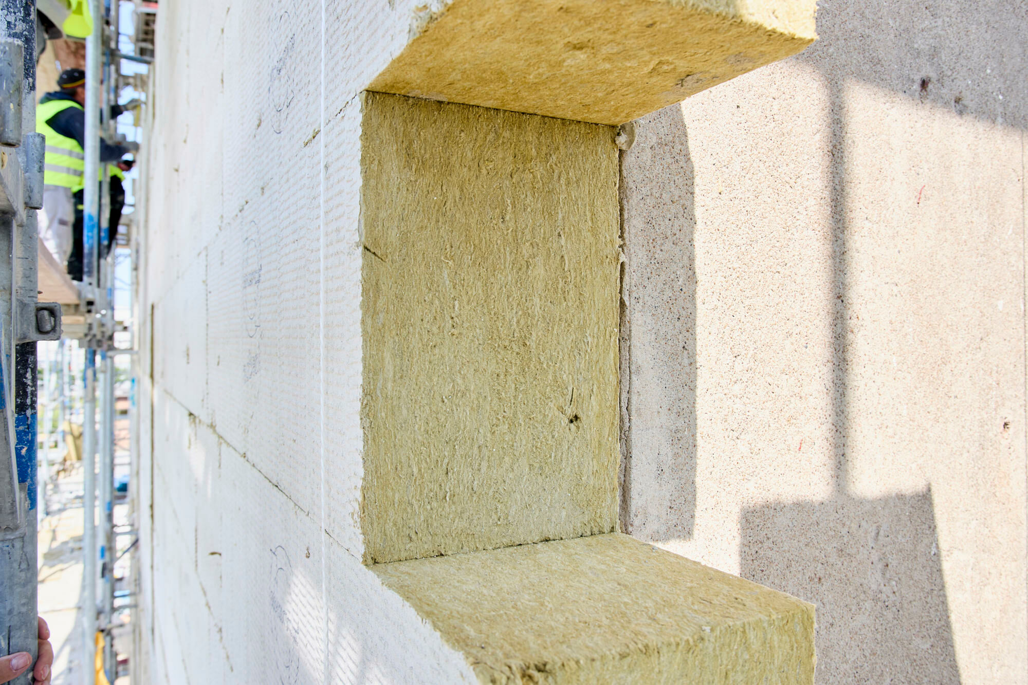 260 mm stark sind die Coverrock X-2 in Magdeburg. Lieferbar sind sie in Stärken von 80 bis 300 mm.