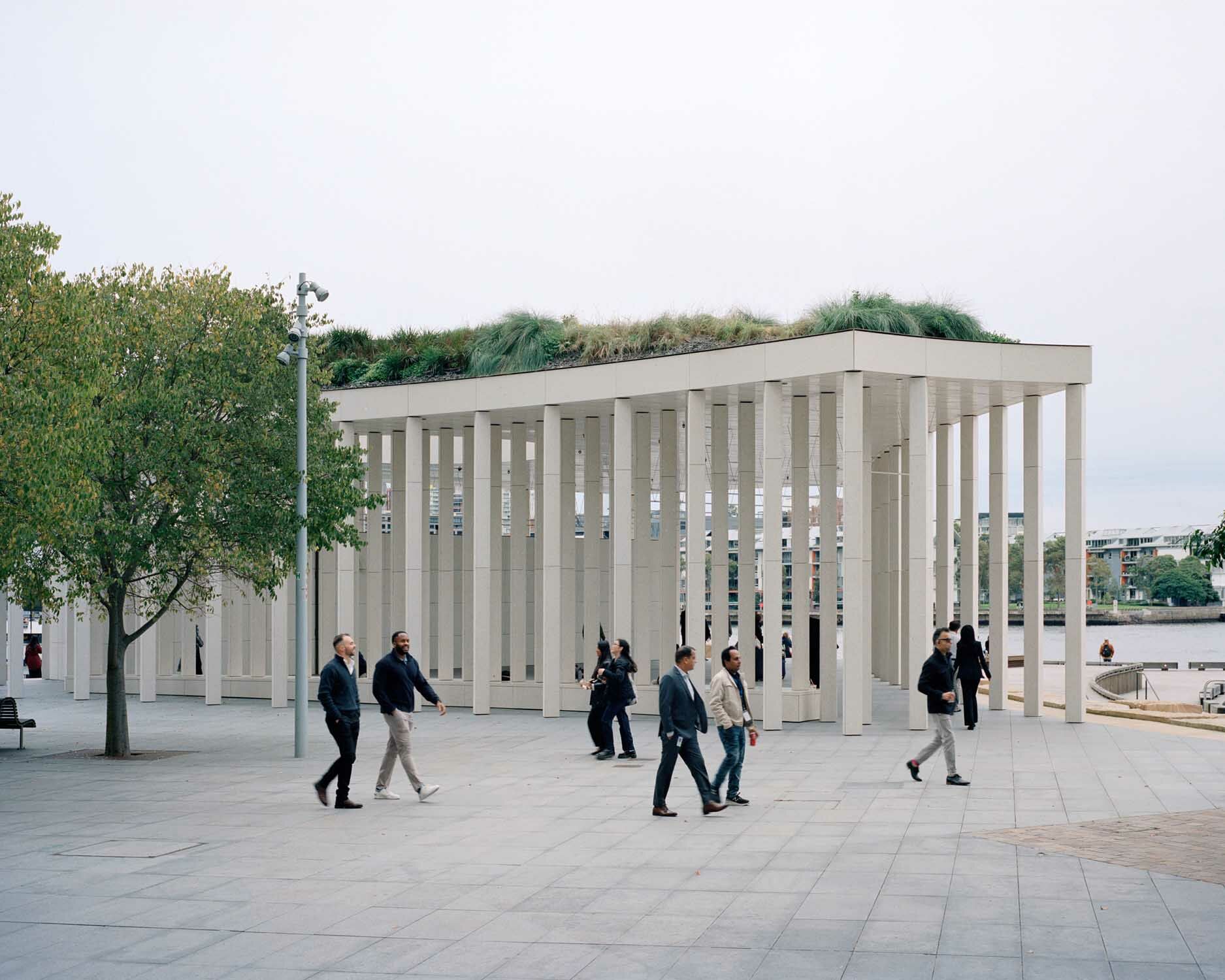 Der Pavilion vereint auf einer Fläche von rund 400 Quadratmetern Funktionen für Veranstaltungen, Begegnung und Rückzug. 