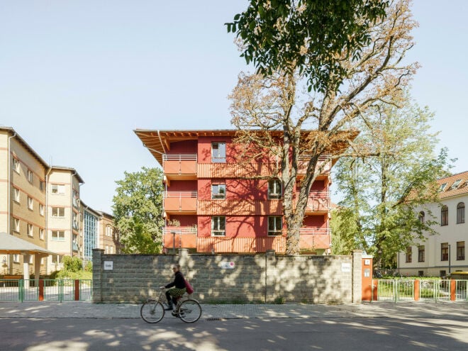 Modersohn & Freiesleben Architekten planten das Haus im Park in Ergänzung des bestehenden Campus der Wohneinrichtung Maria Frieden.