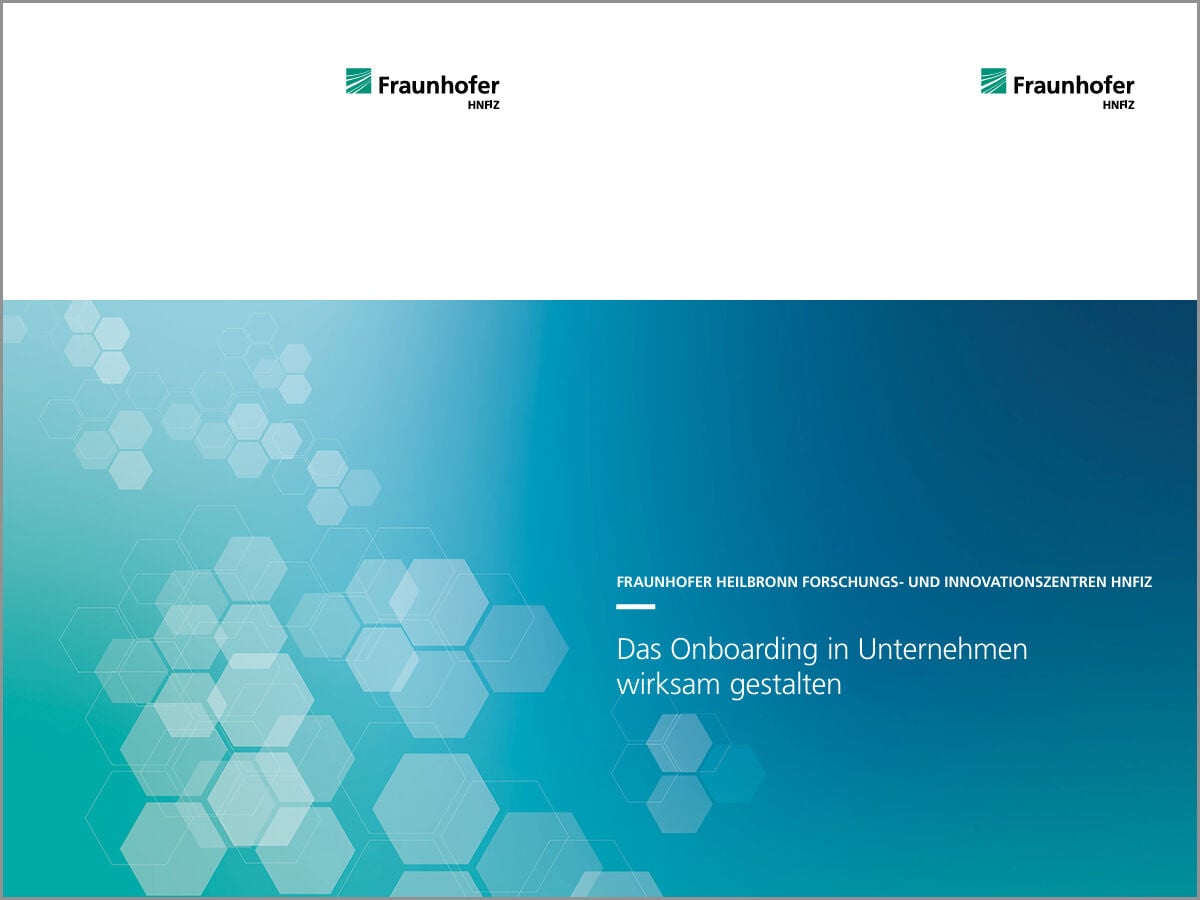 Das kostenfreie Whitepaper erklärt die wichtigsten Grundlagen zum Onboarding neuer Teammitglieder.