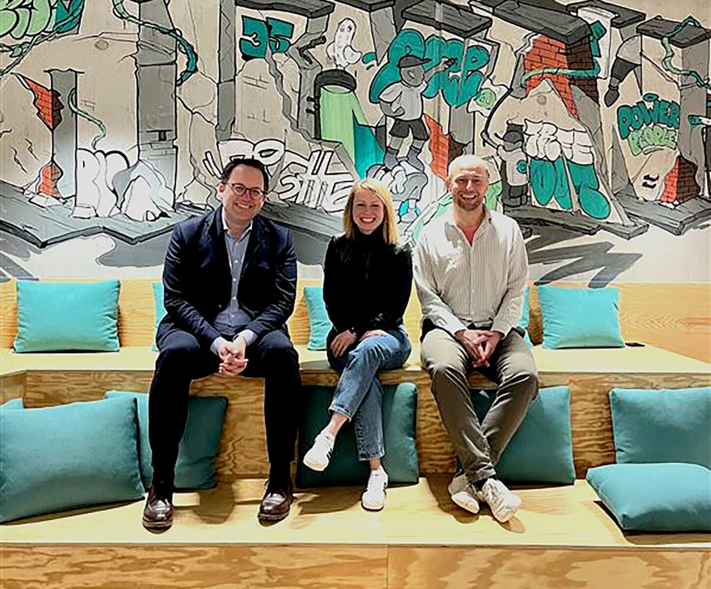 Rebekka Pottgüter mit Sebastian Hölzlein (links) und Martin Jaromin
