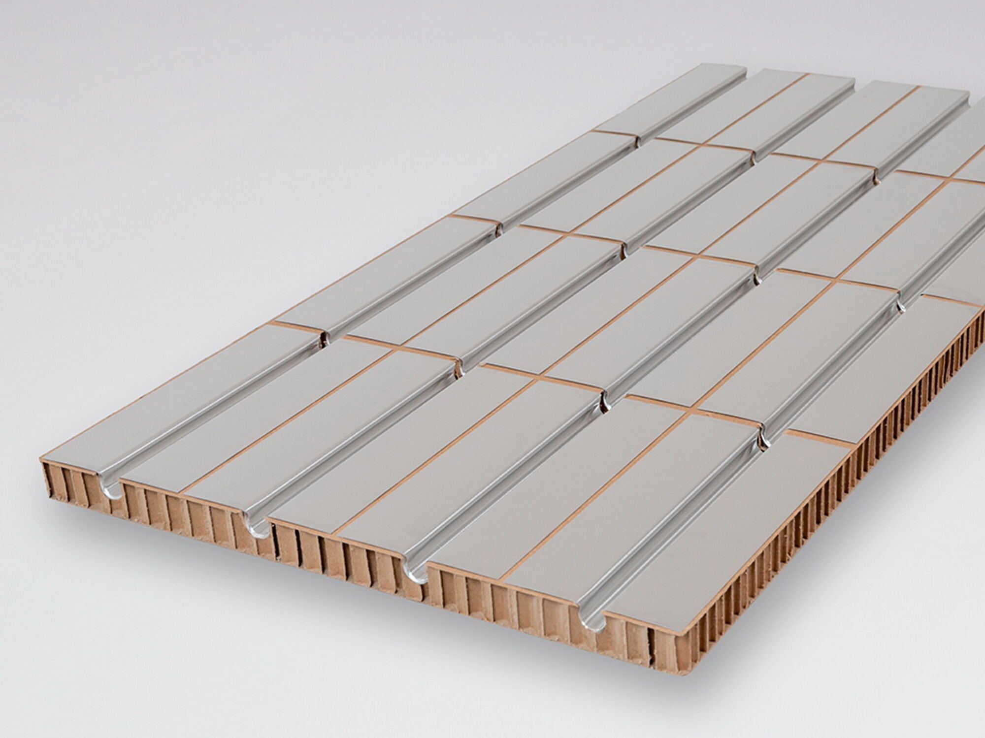 „Ideal Classic CAB 30“ bietet eine flexible Lösung für energieeffizientes Bauen und Sanieren und berücksichtigt durch das Trägermaterial aus recyceltem Altpapier die steigenden Anforderungen an Klimaschutz und Ressourcenschonung.