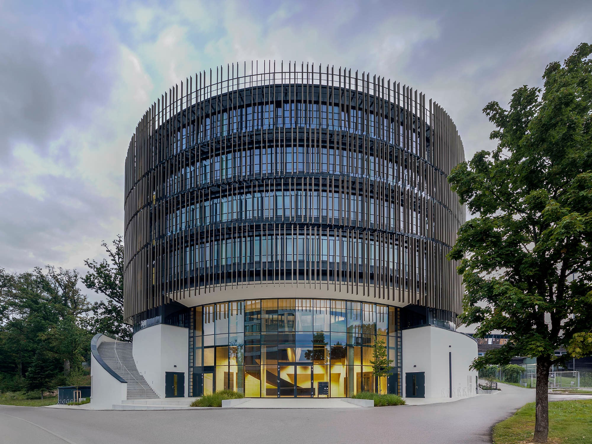 Der Digital Innovation Space, geplant vom Büro Isin+Co, ergänzt die Hochschule Aalen um ein Hub für Zukunftstechnologien.