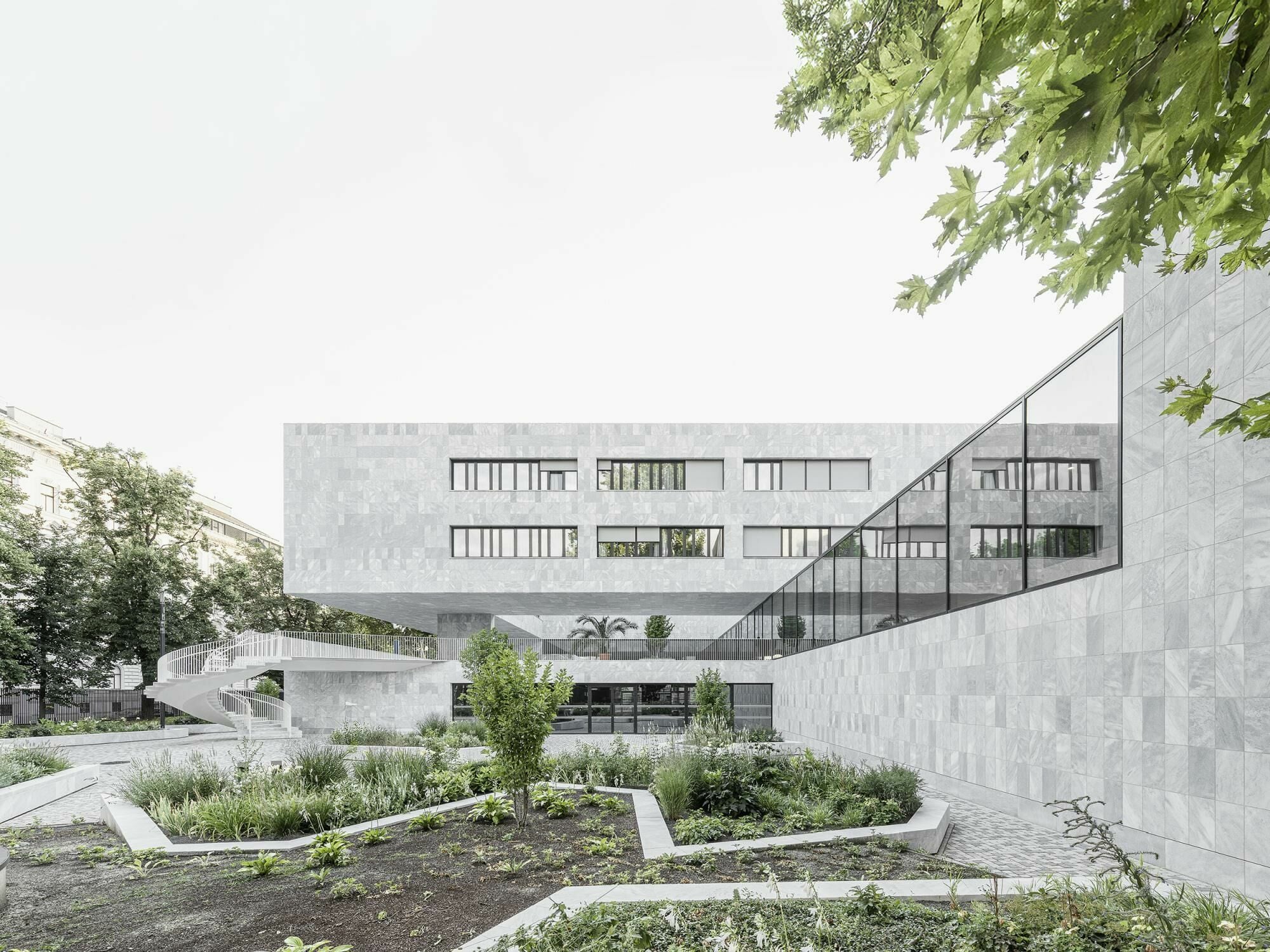 Preisträger DNP 2026 und Katgoriesieger „Öffentliche Gebäude und Gewerbebauten“: Neubau der Deutschen Botschaft in Wien von Schulz und Schulz Architekten