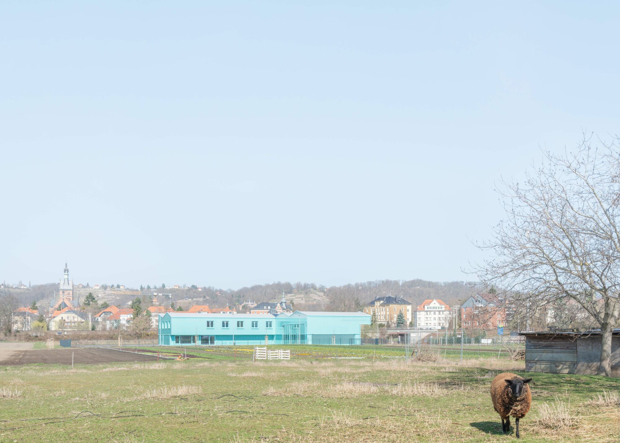 Entstanden ist ein markanter Baustein am Stadtrand