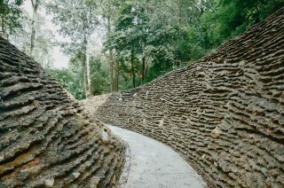 Archigrest & topoScape: Park auf dem Hügel des Warschauer Aufstands, Warschau, Polen