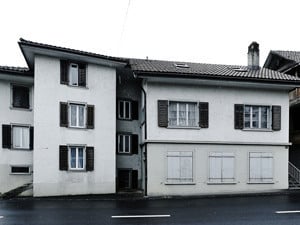Fensterläden aus Holz