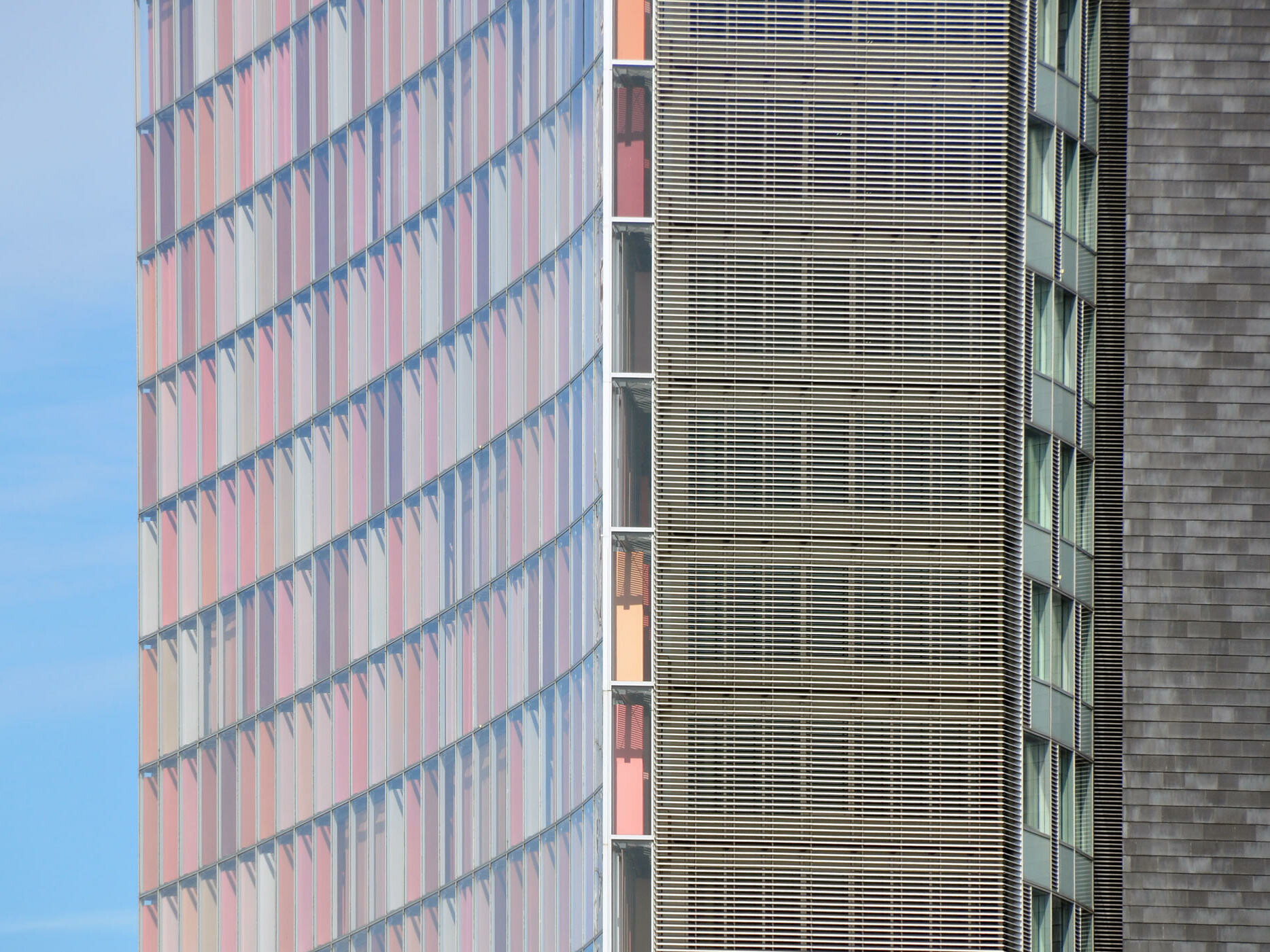 Zweite-Haut-Fassade an der GSW-Zentrale in Berlin, Architektur: Sauerbruch Hutton