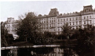 Aufnahme des Gebäudes vor der Zerstörung im 2. Weltkrieg