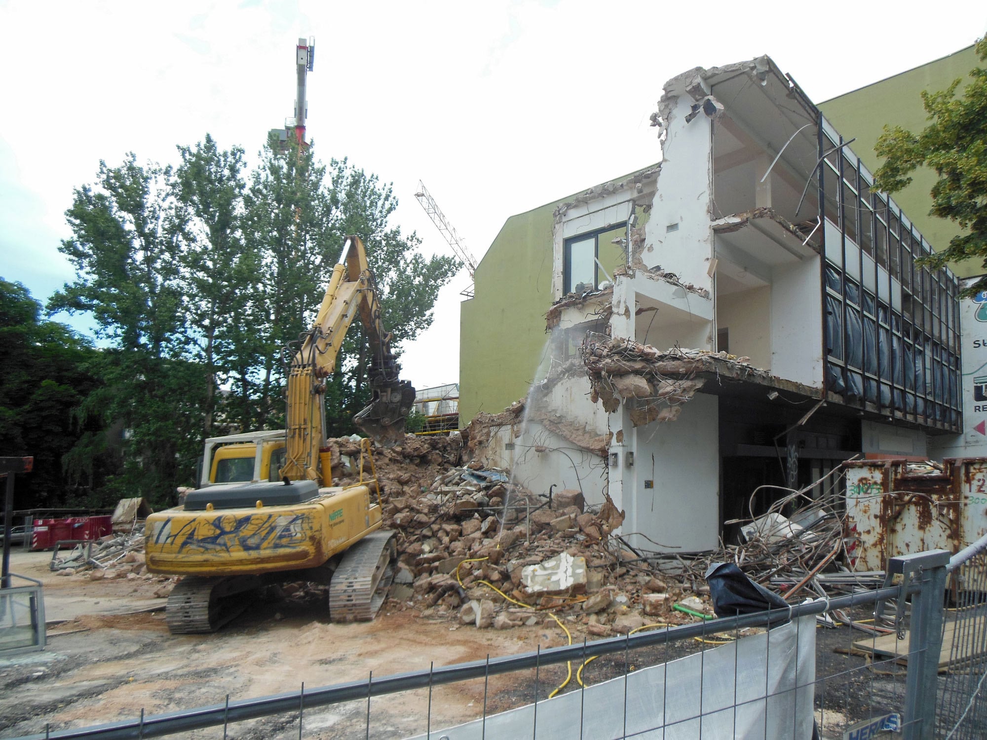 Das Recyceln von Verbundmaterialien ist aufwändig und teuer.