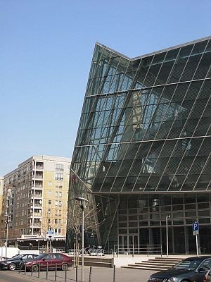 Glaskristall mit Betonkern