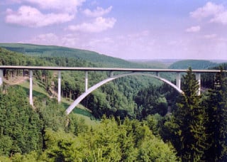 Talbrücke Wilde Gera im Thüringer Wald