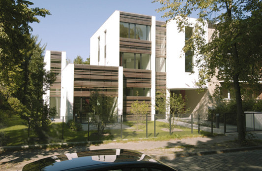 Lamellenhaus in Berlin | Flachdach | Wohnen | Baunetz_Wissen