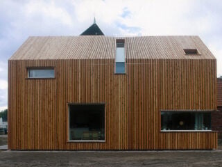 Fassade des Erweiterungsbaus