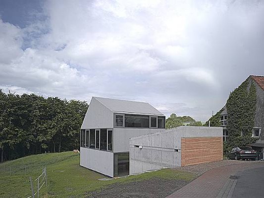 Einfamilienhaus in Odenthal-Voiswinkel | Geneigtes Dach | Wohnen