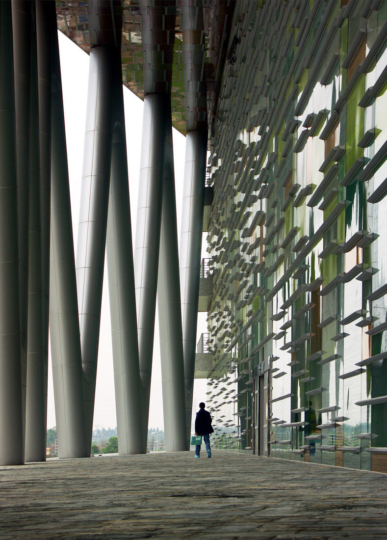 Bürogebäude und Fertigungshalle in Taipeh