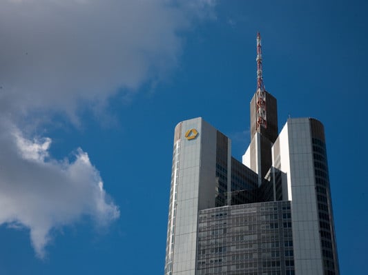 Detailansicht der Spitze (ohne Antenne 258 m hoch)