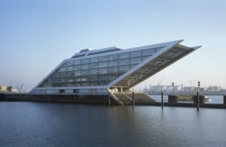 Bürogebäude Dockland in Hamburg