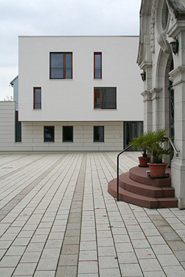 Gemeindezentrum mit Kircheingang