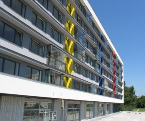 Fassade an der Ostseite mit Wintergärten