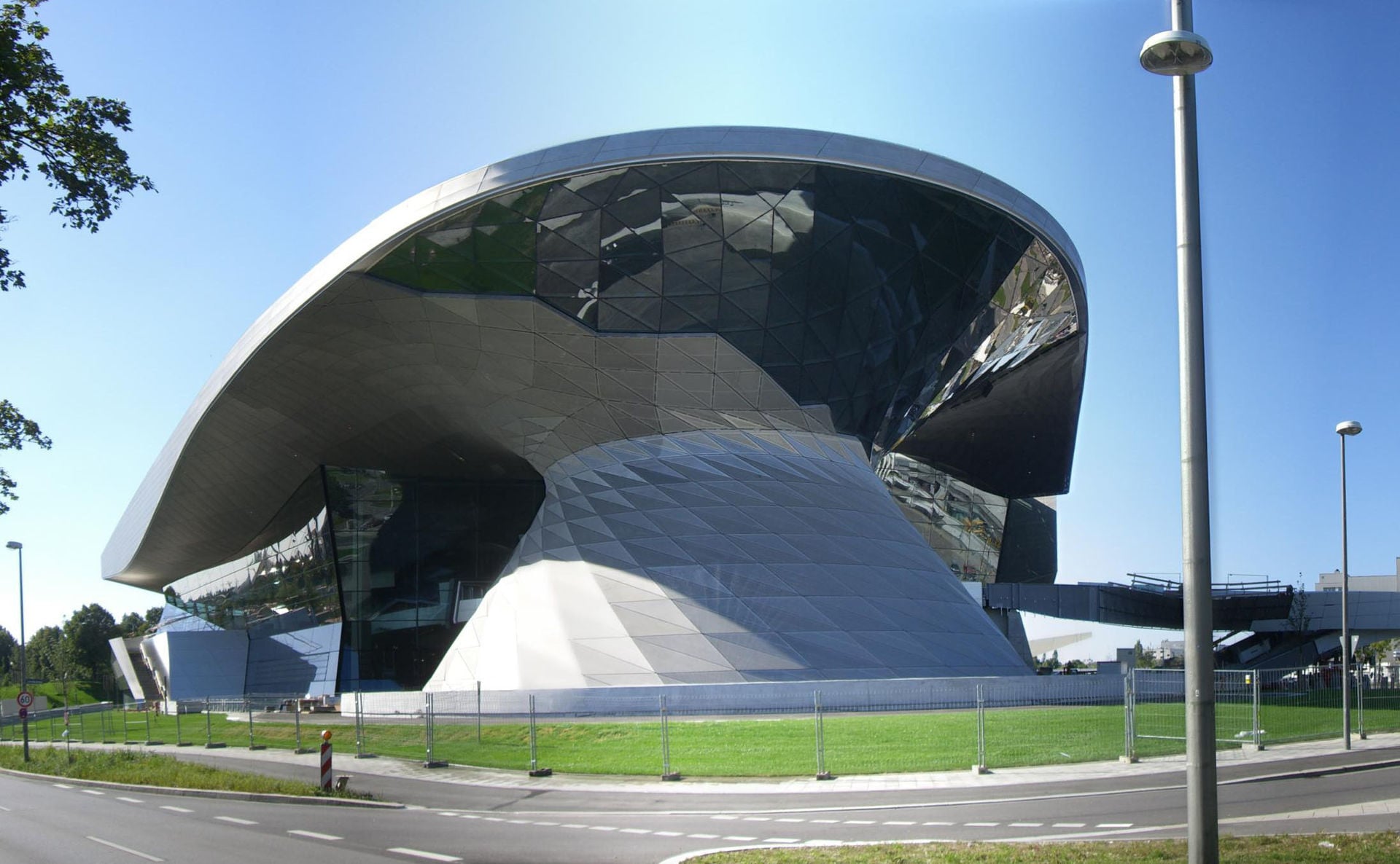 Bmw welt мюнхен