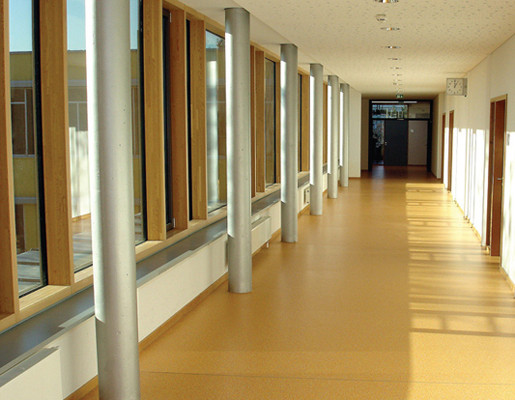 Auch im Inneren des Hauses herrschen helle, freundliche Farben vor
