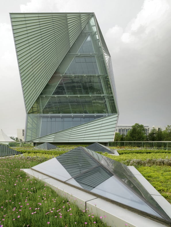 Centre for Sustainable Energy Technology in Ningbo