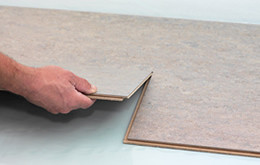 Sonderform: Linoleum-Fertigboden