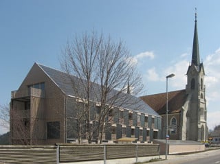 Kraftwerk B: Mehrfamilienhaus in Bennau