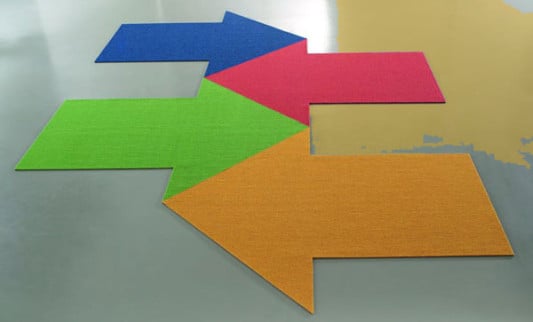 Beispiel für die hohe Schnittkantenfestigkeit von im Klebpolverfahren hergestellten textilen Belägen