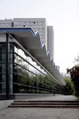 Schwimmhalle auf der Fischerinsel