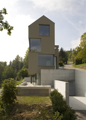Mehrfamilienhaus in Regensberg