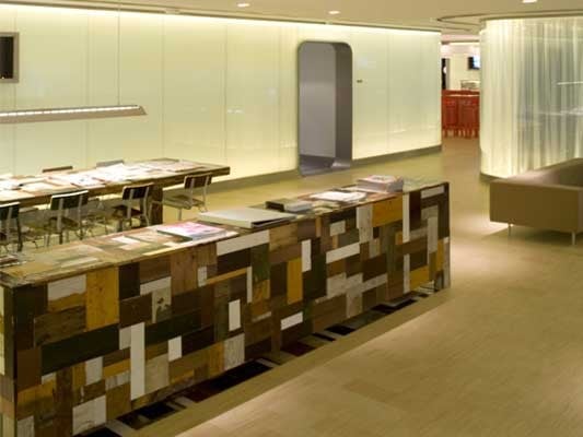 vip center am flughafen schiphol in amsterdam boden hotel gastronomie baunetz wissen