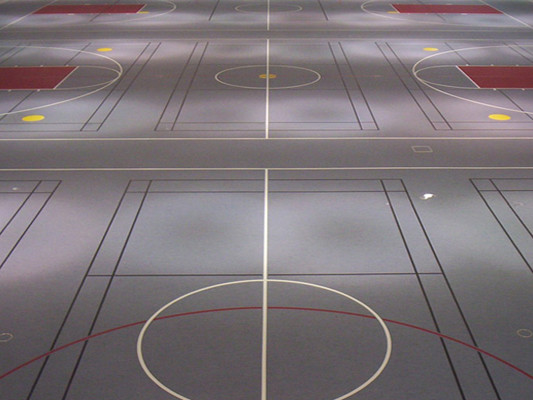 Linoleumboden in der Sporthalle der Universität Bosten
