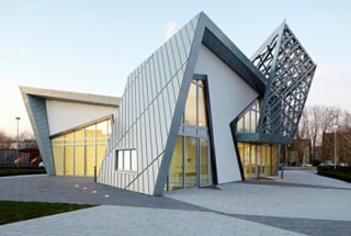Der Prototyp der Villa Libeskind in Datteln wird als Empfangsgebäude genutzt.