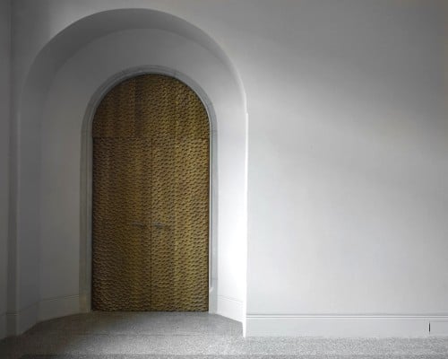 Brandschutztür aus massivem Eichenholz im schweizerischen Landesmuseums in Zürich