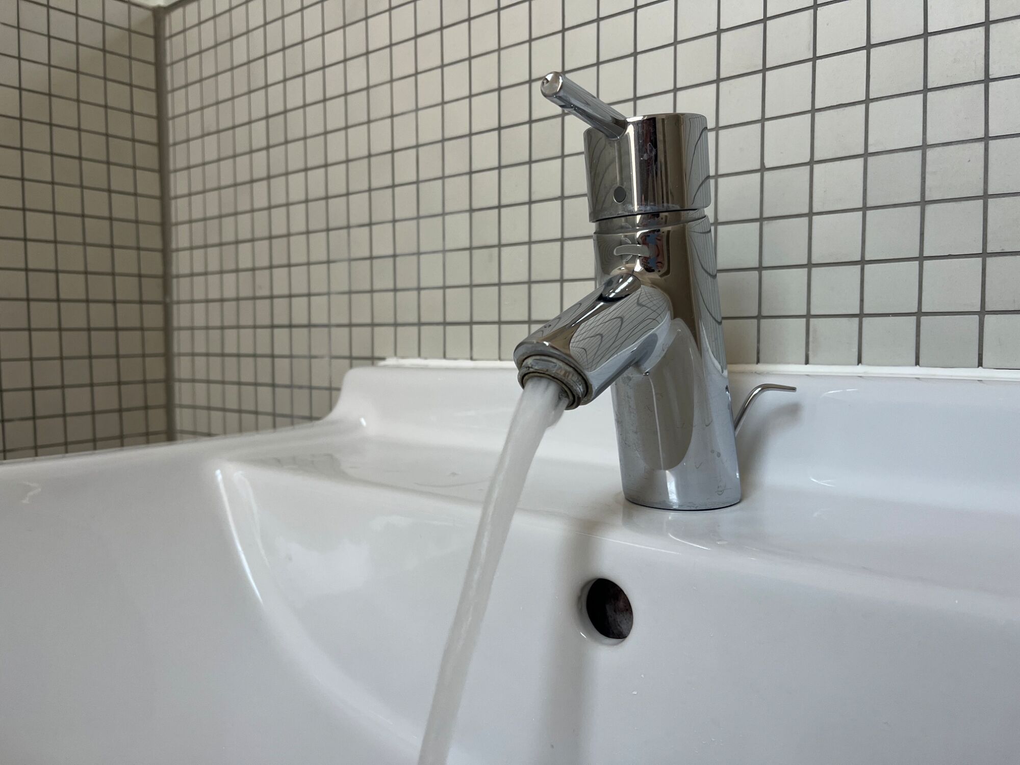 Regelmäßige Wasserentnahme unterstützt einen hygienisch einwandfreien Betrieb der Trinkwasserinstallation.