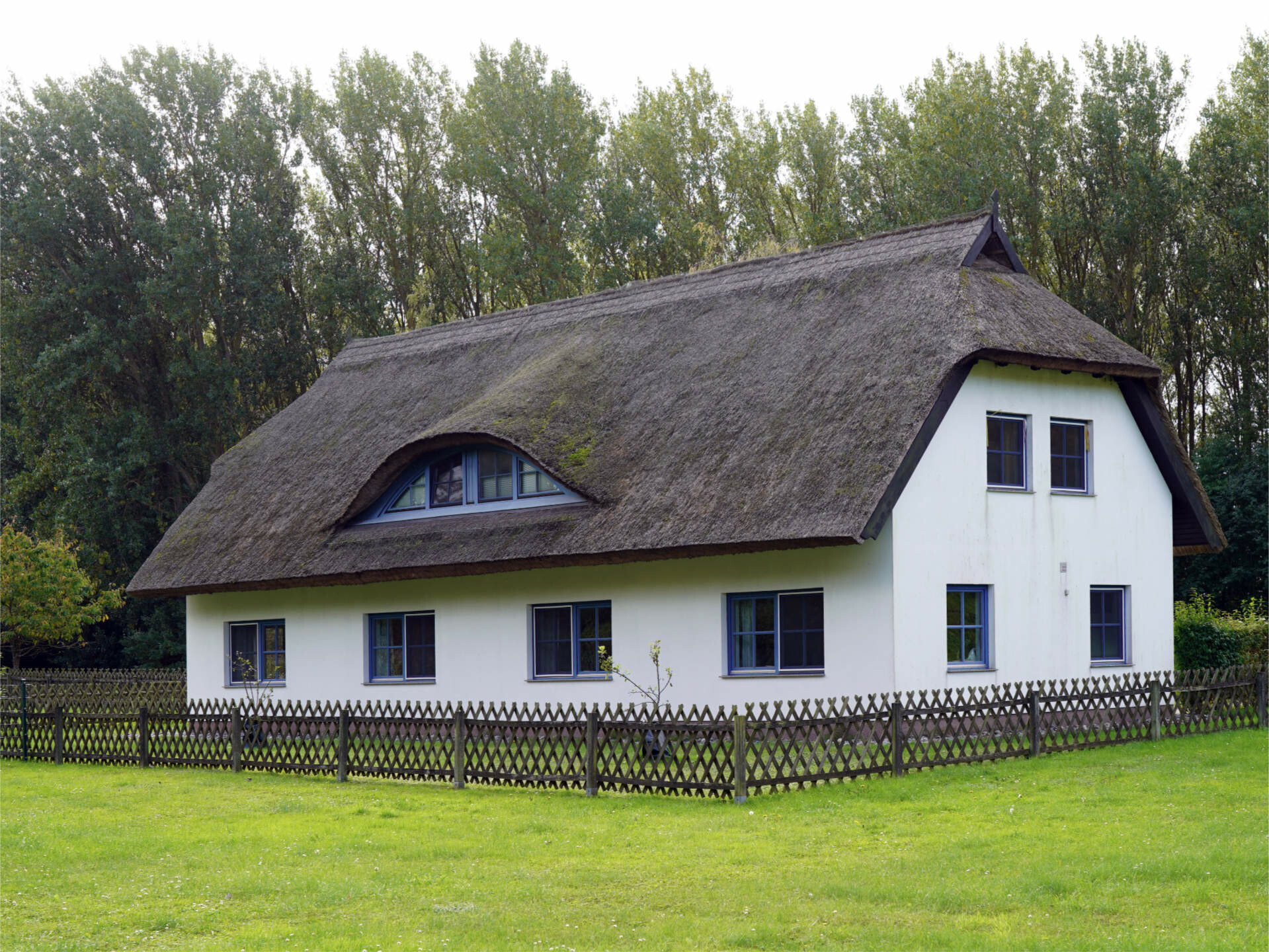 Beispiel für ein Reetdachhaus auf Rügen